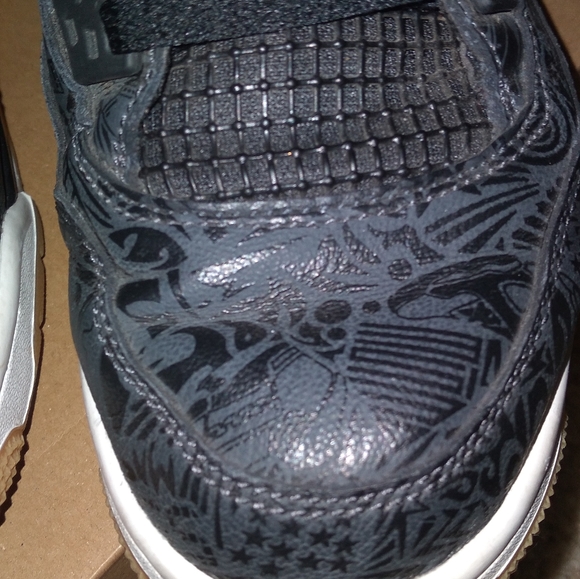 Jordan 4 black lazer Gs - Picture 8 of 8